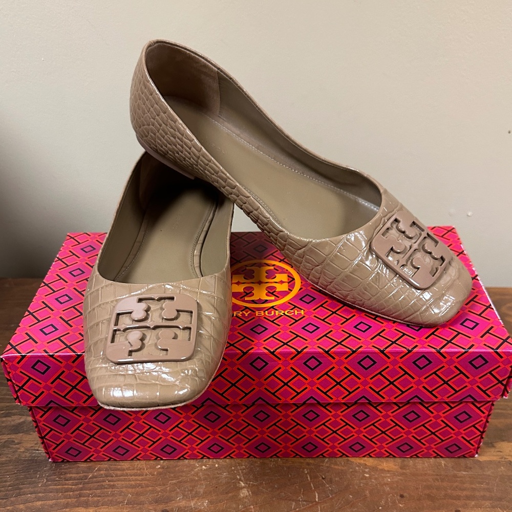 Tory Burch Georgia Ballet Flats  - Size 10